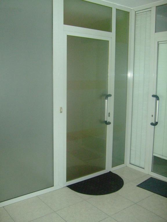 Besalut Apartment Bagian luar foto
