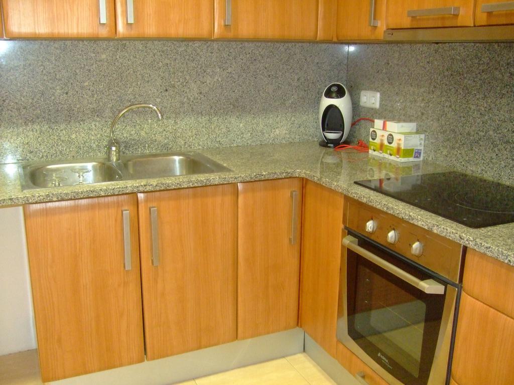 Besalut Apartment Bagian luar foto